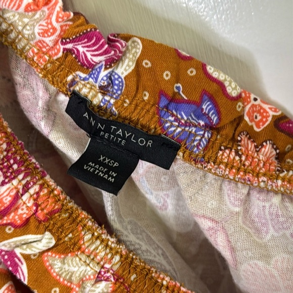 Ann Taylor Orange Sleeveless Blouse with Asymmetrical Ruffles - Picture 5 of 7